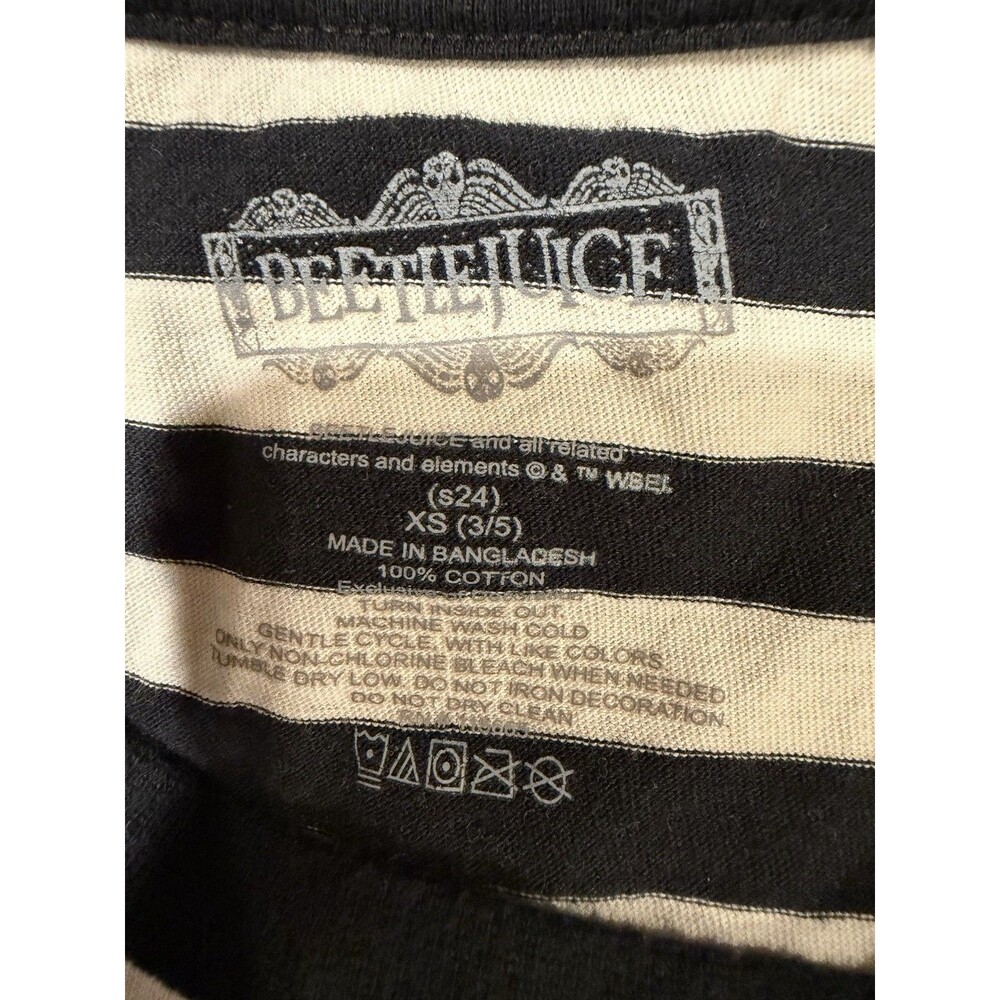 Beetlejuice Women's Skimmer Tee Black & White Stripe Short Sleeve Size XS - Picture 5 of 5